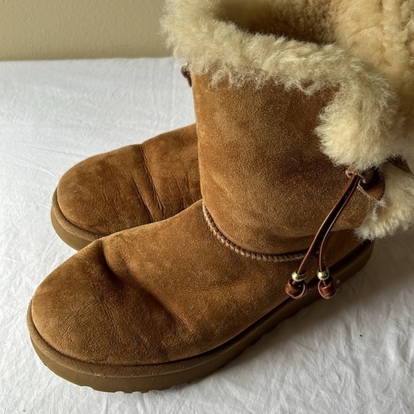 Ugg Australia MAIA leather drawstring metal beads suede boot Size 10 - Picture 3 of 14